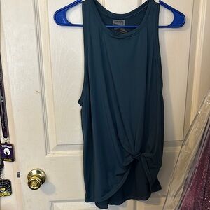 DYI Like New Women's Teal Sleeveless Top